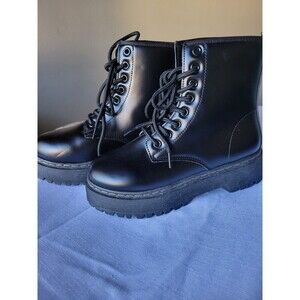She&In Boots Womens Size 5.5 Black Combat Platform Lace Up Chunky Sole Shoes